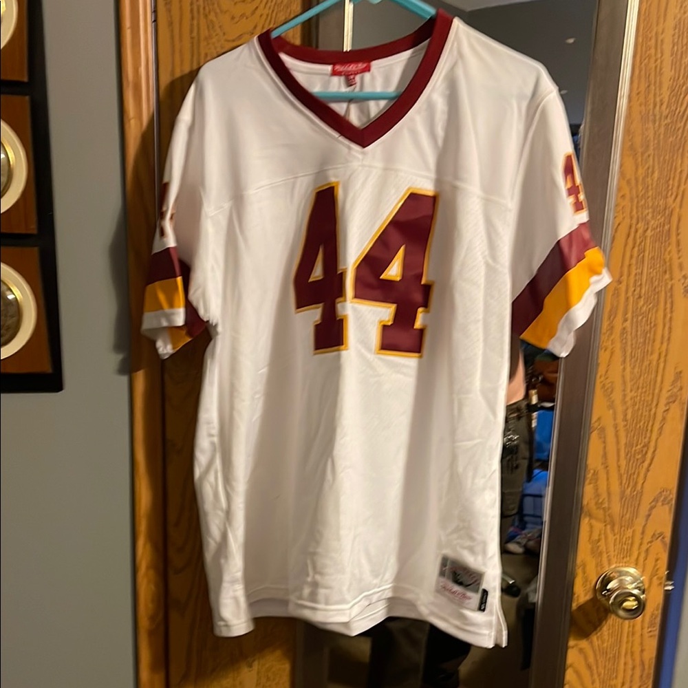 Mitchell & ness / Redskins White and Burgundy women’s 2X Football Jersey